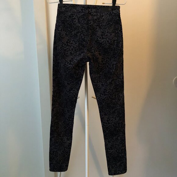 AG FARRAH SKINNY ANKLE HIGH RISE GREY BLACK LEOPARD STRETCH VELVET 25 NWOT - Picture 3 of 13